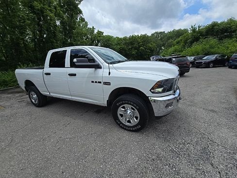 Used 2016 RAM 2500 Tradesman w/ Chrome Appearance Group AWD/4WD image 10