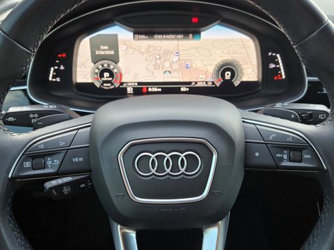 Used 2022 Audi Q7 Premium Plus image 20
