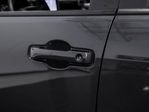 Used 2024 Toyota Tacoma TRD Sport image 43