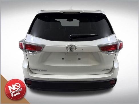 Used 2014 Toyota Highlander Limited Platinum image 4