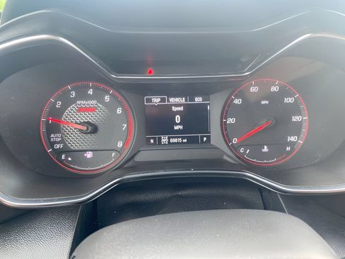 Used 2023 Chevrolet TrailBlazer RS w/ Convenience Package AWD/4WD image 16