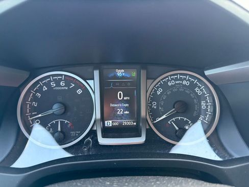 Used 2023 Toyota Tacoma 4x4 Double Cab w/ Trail Edition image 6