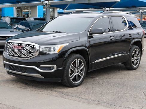 Used 2019 GMC Acadia Denali w/ Technology Package image 6