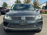 Used 2016 Volkswagen Touareg TDI image 2