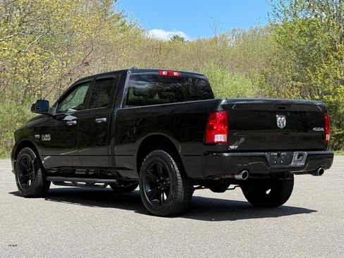 Used 2017 RAM 1500 Express AWD/4WD image 3
