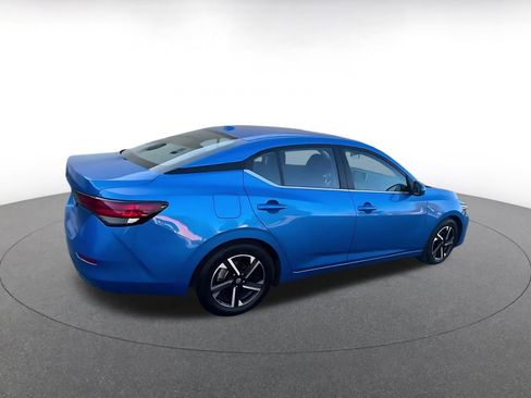 Used 2025 Nissan Sentra SV image 15