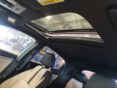 Used 2017 Honda Civic EX image 11
