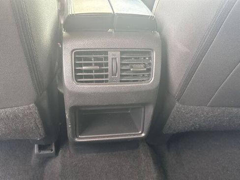 Used 2024 Nissan Rogue S AWD/4WD image 22