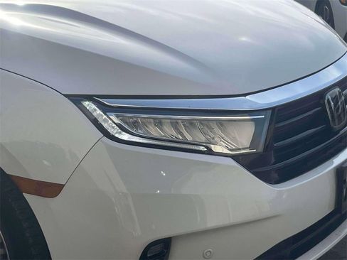 Certified 2023 Honda Odyssey Elite image 9