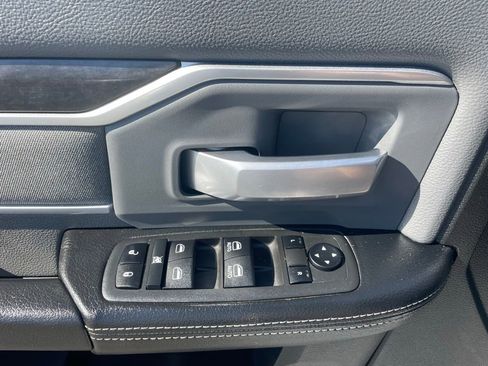 Used 2022 RAM 2500 Big Horn image 24