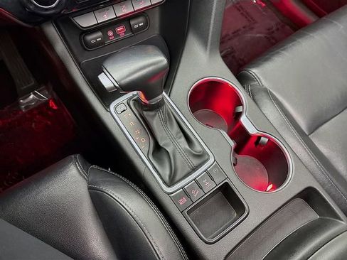 Used 2019 Kia Sportage EX w/ EX Premium Package image 17