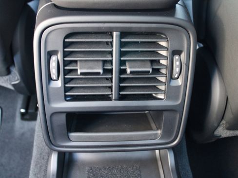 Certified 2023 Porsche Taycan 4S image 30