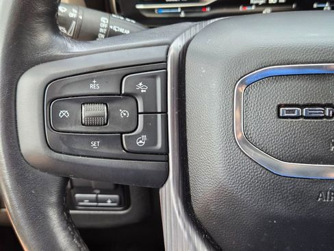 Used 2023 GMC Yukon Denali Ultimate AWD/4WD image 25