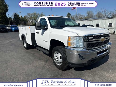 Used 2011 Chevrolet Silverado 3500 W/T RWD image 1