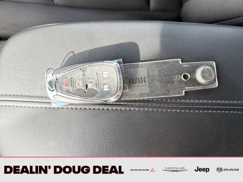 Used 2023 Chevrolet Malibu LT FWD image 27