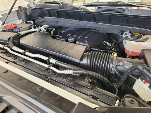 Used 2022 Chevrolet Silverado 1500 LT w/ Safety Package RWD image 34