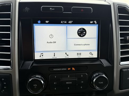 Used 2016 Ford F150 Lariat AWD/4WD image 19