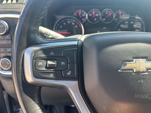 Used 2021 Chevrolet Silverado 2500 LT w/ Convenience Package AWD/4WD image 16