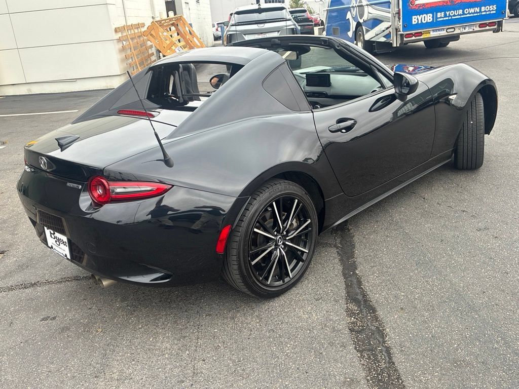 Used 2025 MAZDA MX-5 Miata RF Grand Touring RWD image 3