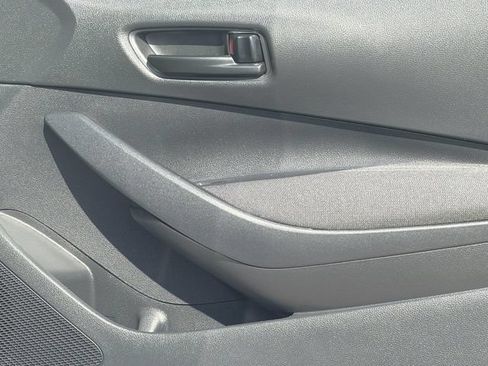 Used 2023 Toyota Corolla LE FWD image 17