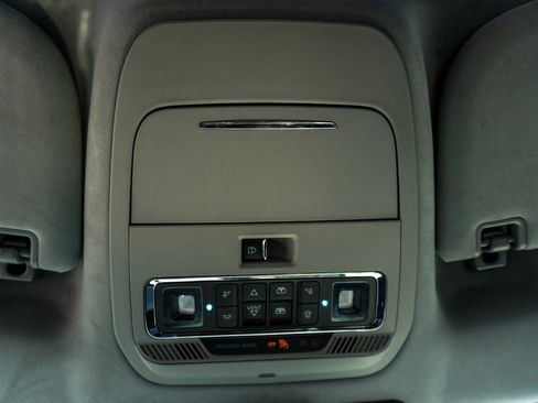 Used 2023 Ford F150 Limited image 27