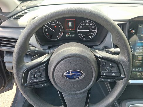 Used 2024 Subaru Crosstrek 2.0i Premium image 20