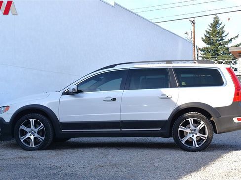 Used 2013 Volvo XC70 T6 AWD/4WD image 8