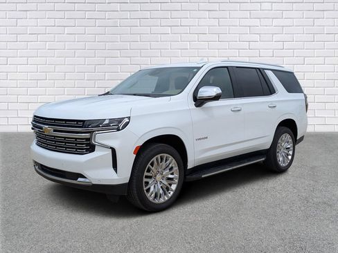 Used 2024 Chevrolet Tahoe Premier RWD image 1