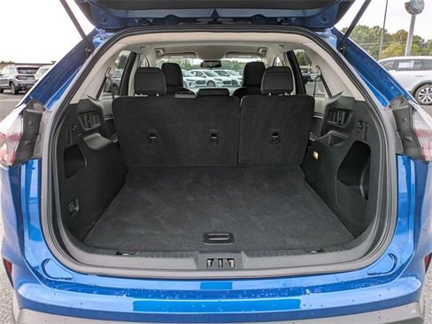 Used 2022 Ford Edge SE image 29