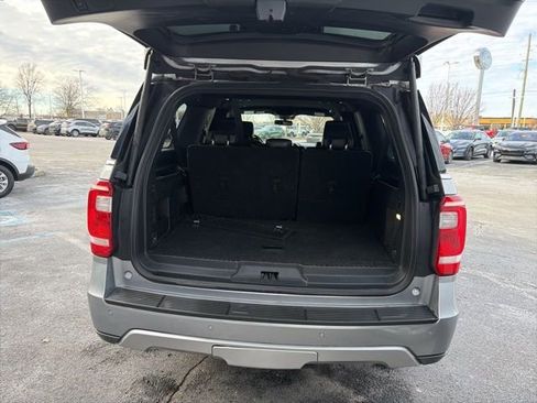 Used 2020 Ford Expedition Max XLT w/ Equipment Group 202A image 8