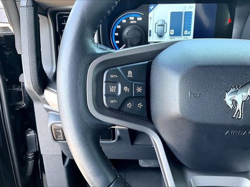 Used 2024 Ford Bronco Wildtrak AWD/4WD image 19