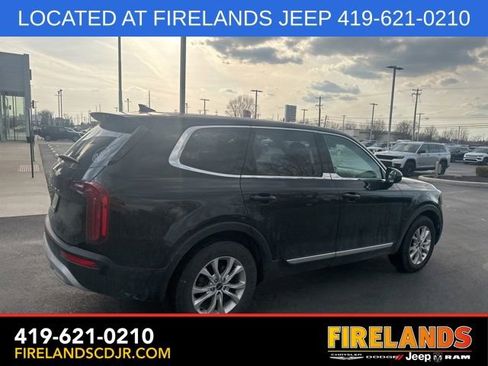 Used 2022 Kia Telluride LX image 18