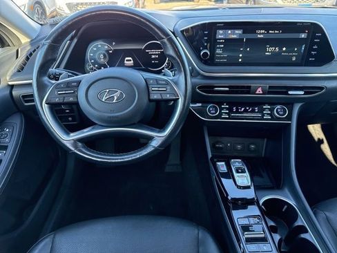 Used 2021 Hyundai Sonata Limited w/ Preferred Accessory Package image 20
