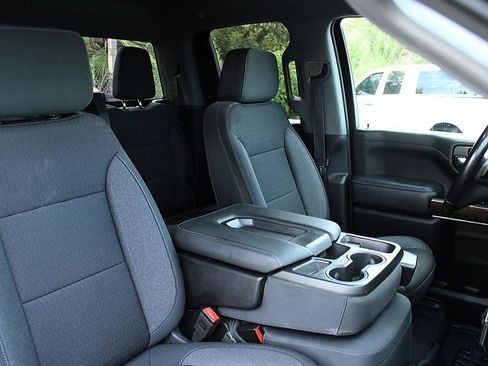 Used 2020 GMC Sierra 1500 SLE w/ Remote Start Package AWD/4WD image 24