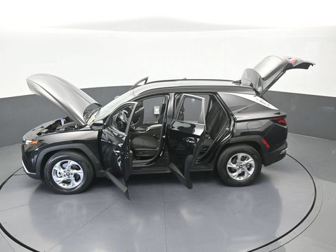 Used 2024 Hyundai Tucson SEL FWD image 30