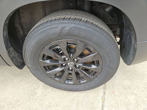 Used 2025 MAZDA CX-50 AWD 2.5 Hybrid w/ Premium Pkg image 25