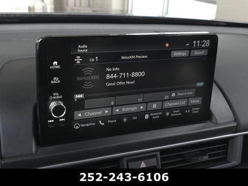 Used 2025 Honda Pilot Touring image 20