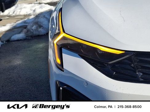 Used 2025 Kia K5 LXS image 11