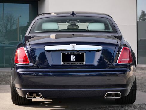 Used 2017 Rolls-Royce Ghost image 20
