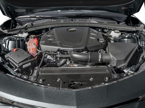 Used 2017 Chevrolet Camaro LT RWD image 16