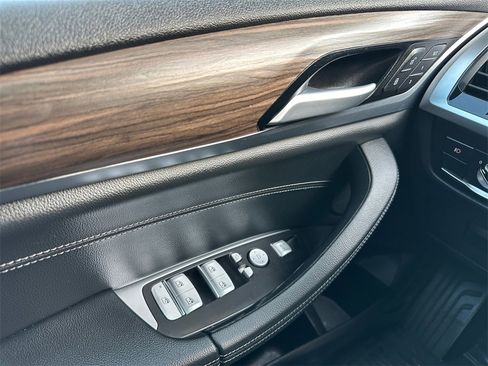 Used 2020 BMW X3 xDrive30i w/ Convenience Package image 11