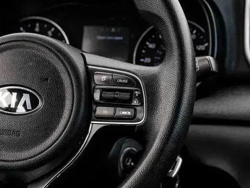 Used 2019 Kia Sportage LX FWD image 23