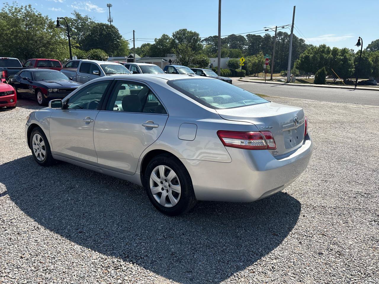 Used 2010 Toyota Camry FWD image 13