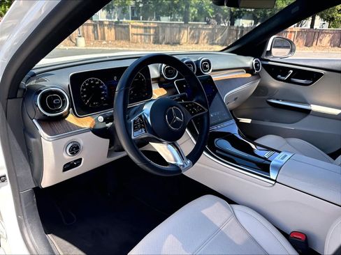 Used 2024 Mercedes-Benz C 300 Sedan image 17