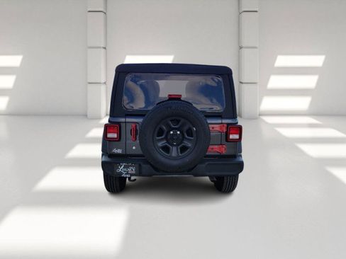 Used 2023 Jeep Wrangler Sport image 6