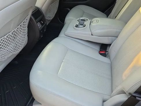 Used 2013 Cadillac SRX Luxury AWD/4WD image 21