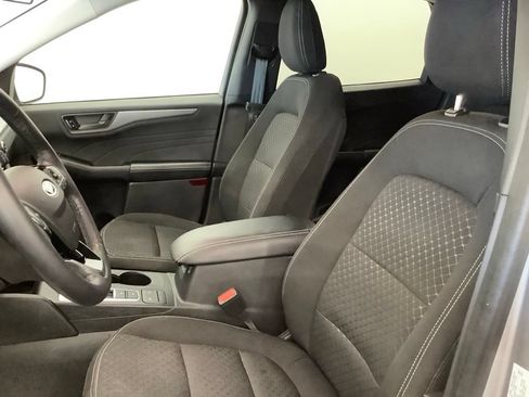 Used 2023 Ford Escape Active w/ Cold Weather Package FWD image 13