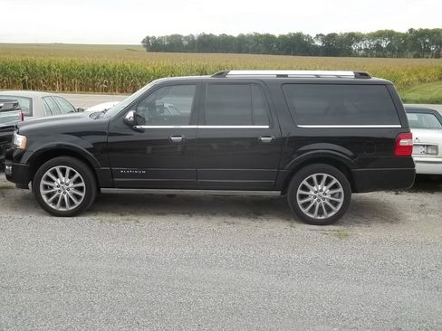 Used 2017 Ford Expedition Max Platinum AWD/4WD image 1