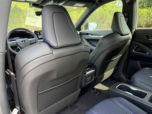 New 2026 INFINITI QX60 Sport w/ Dark Cargo Package AWD/4WD image 23