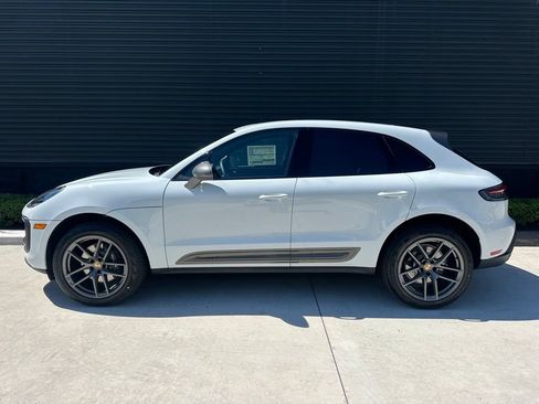 Used 2026 Porsche Macan Turbo AWD/4WD image 2